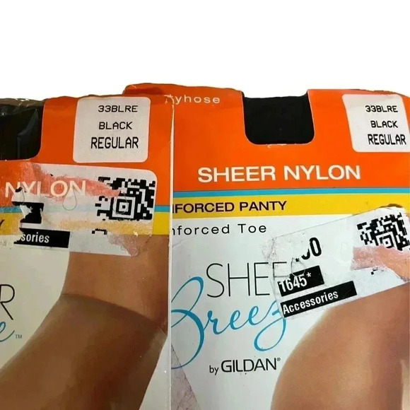 🌟Gildan Sheer Breeze Pantyhose Black Sz Regular 20 Denier Reinforced Toe 2 Pack🌟 - Picture 3 of 5